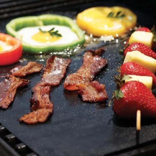 2 Piece Non-Stick Barbecue Grill Mats - No more messy grills!